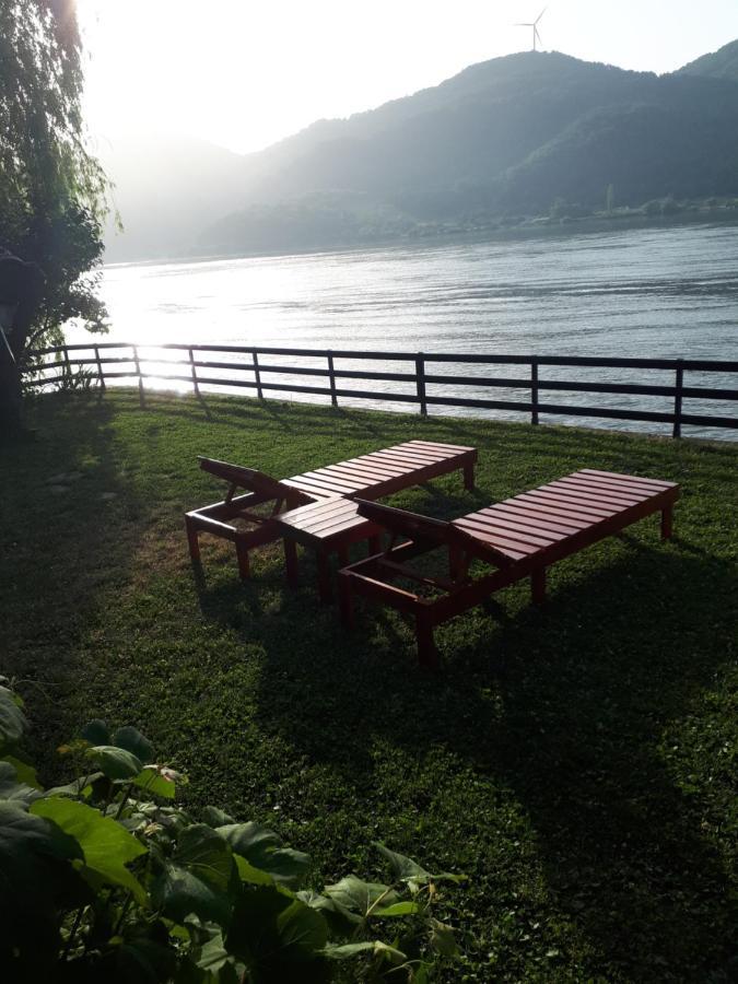 Dedin Raj Vila Golubac Exterior foto