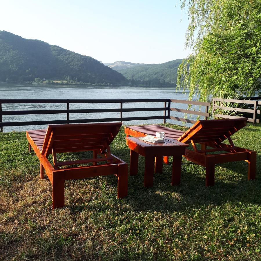 Dedin Raj Vila Golubac Exterior foto